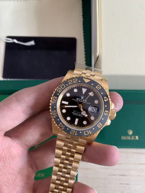 Superclone Rolex GMT-Master II Black Dial 126718GRNR