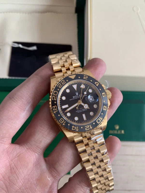Superclone Rolex GMT-Master II Black Dial 126718GRNR