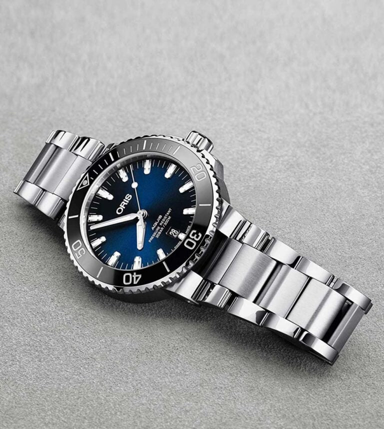 Oris Aquis Date Authentic Automatic Silver Blue