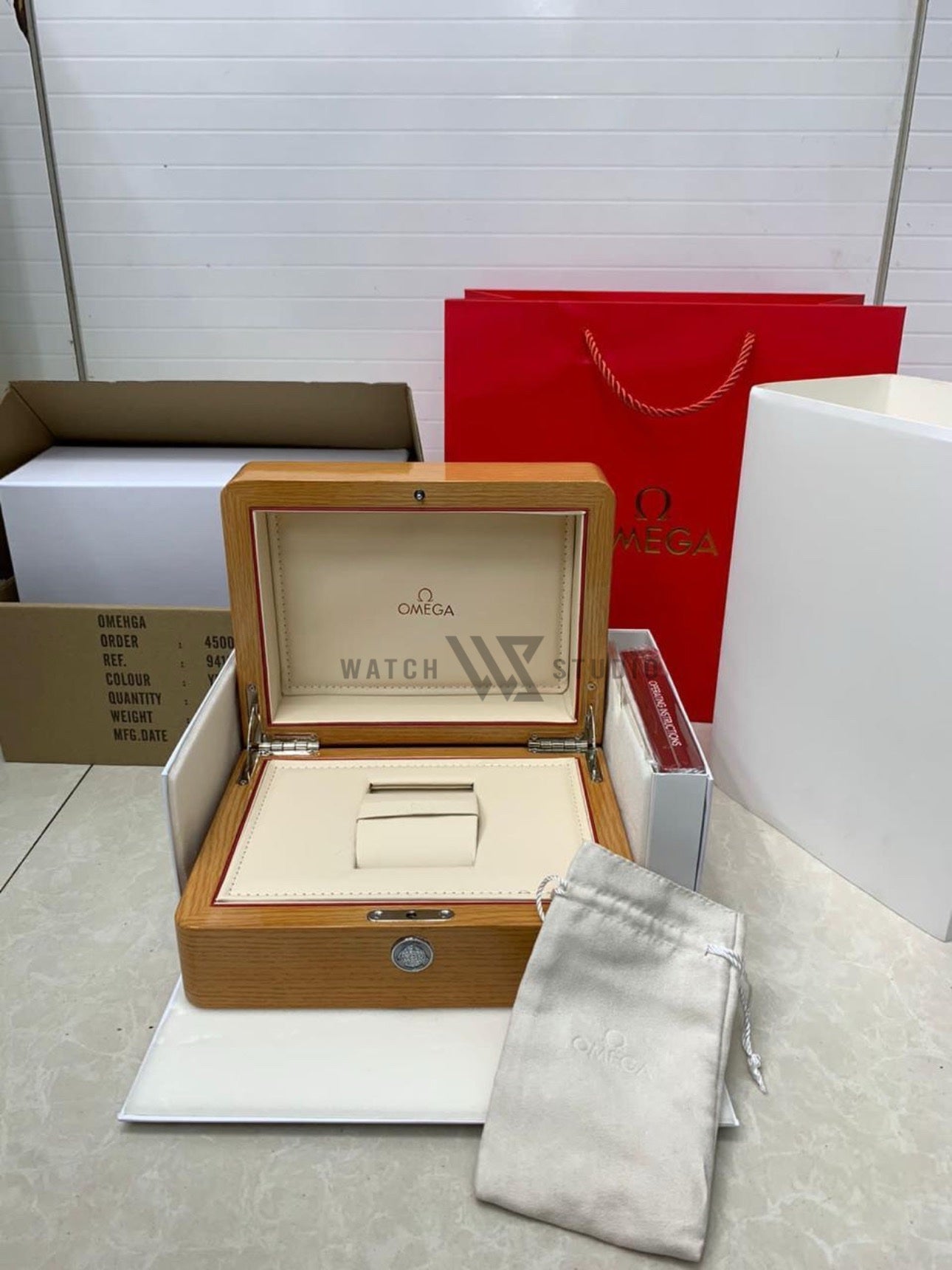 Omega Premium Saat Kutusu