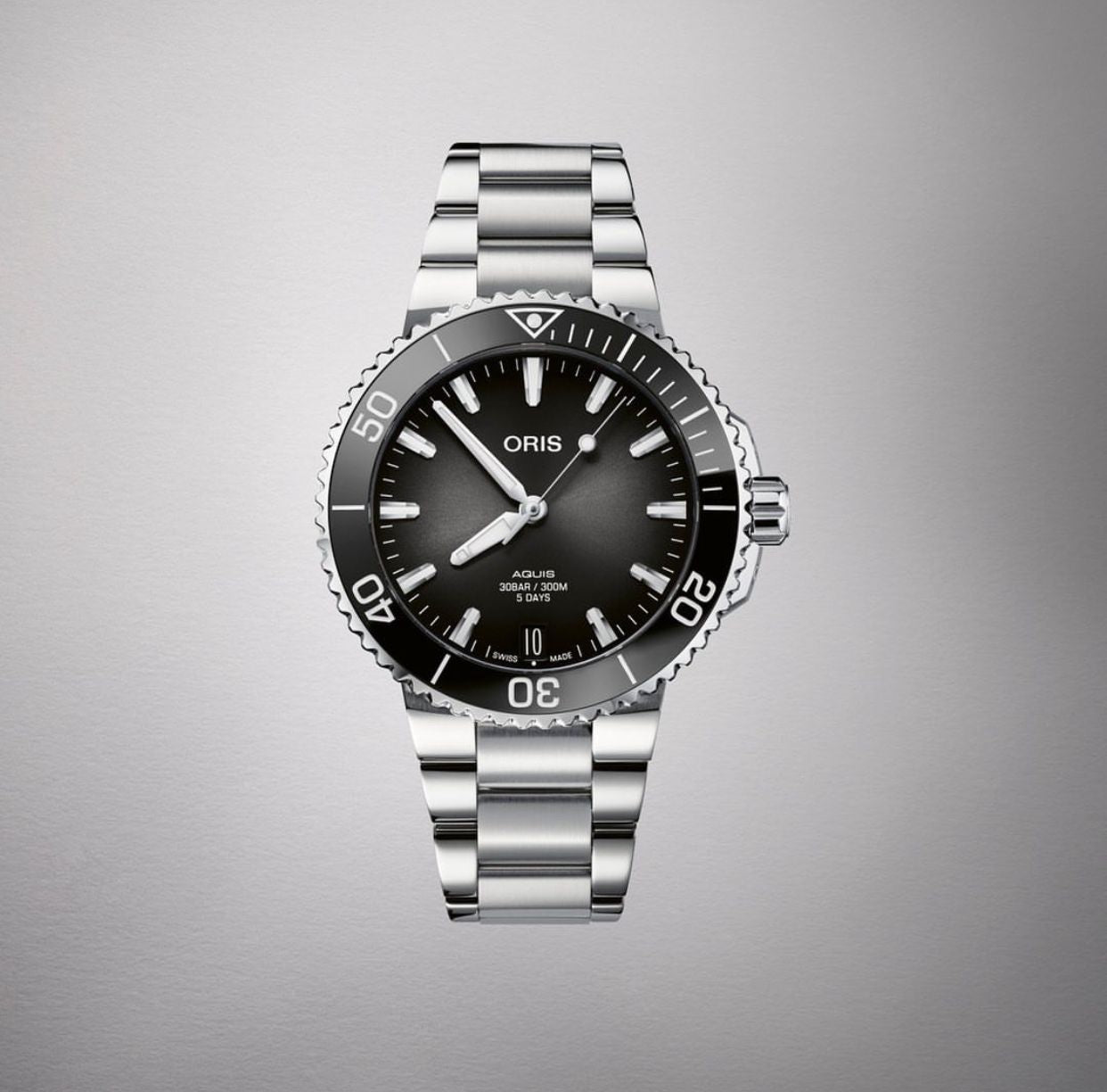 Oris Aquis Date Authentic Automatic Silver Black Dial