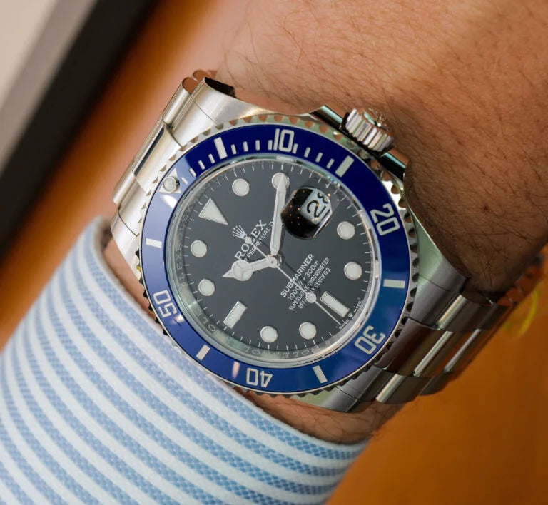 Superclone Rolex Submariner “Cookie Monster” Black Dial 126619LB