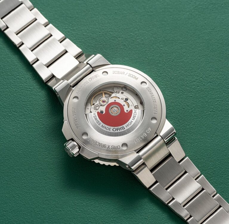 Oris Aquis Date Authentic Silver Green Dial