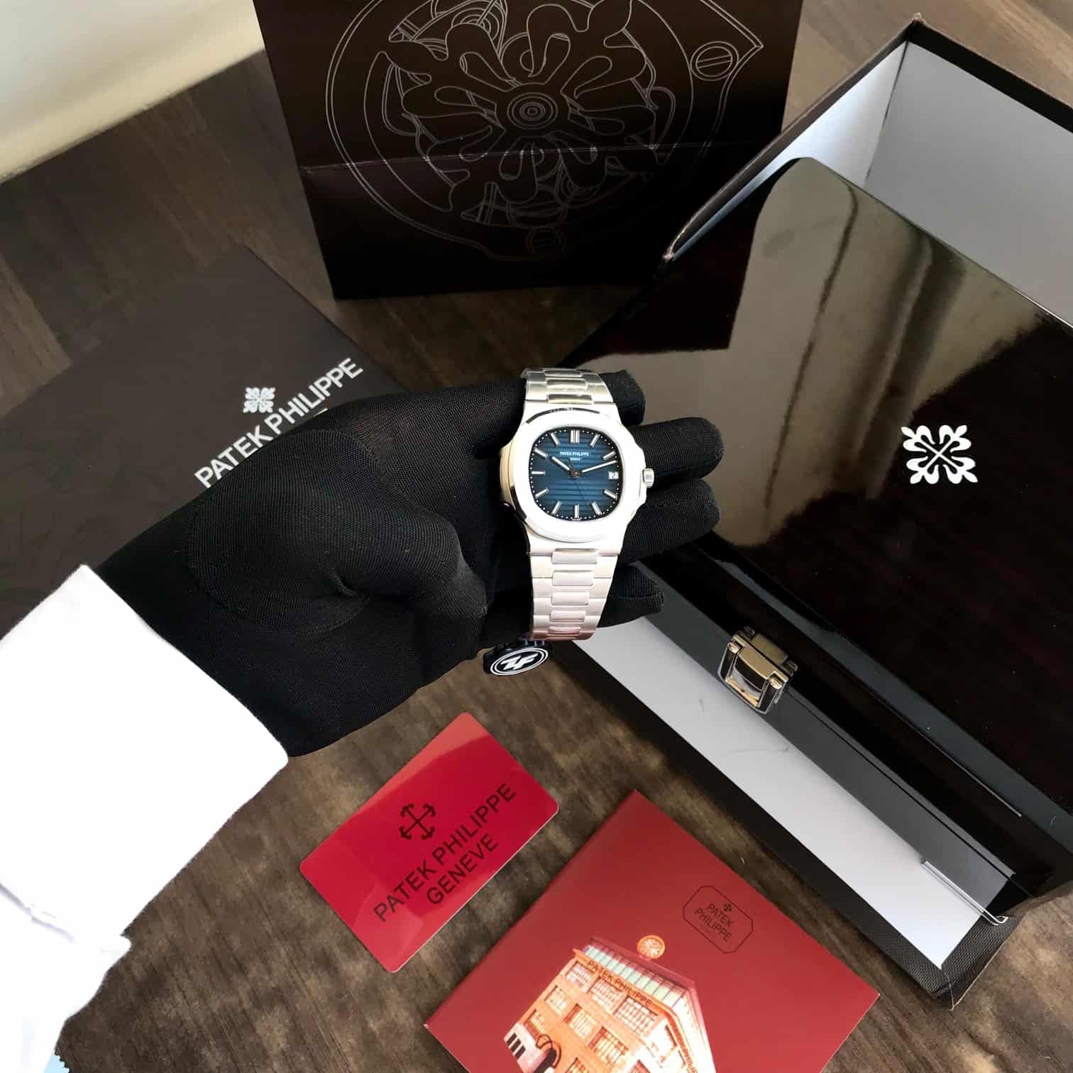 Patek Philippe Nautilus 5711/1R Stainless Steel Swiss ETA Superclone