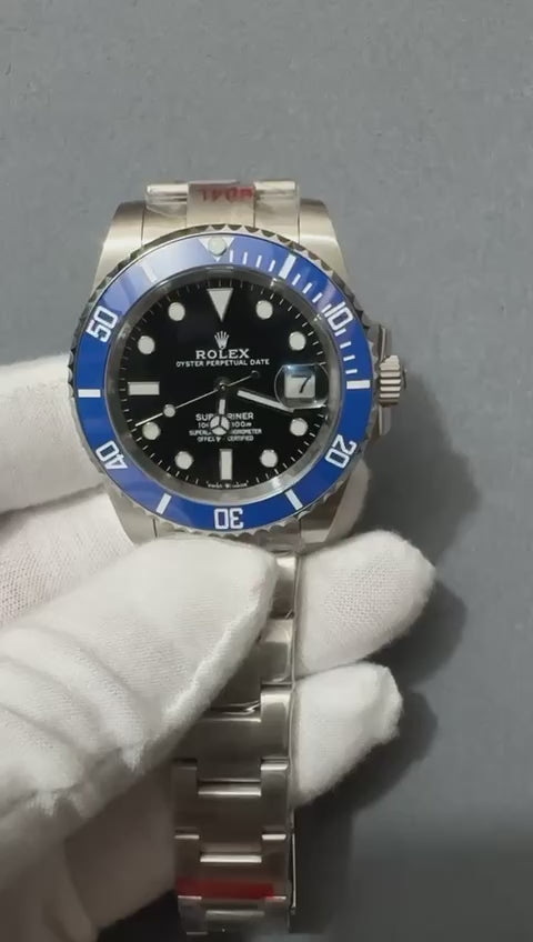 Superclone Rolex Submariner “Cookie Monster” Black Dial 126619LB