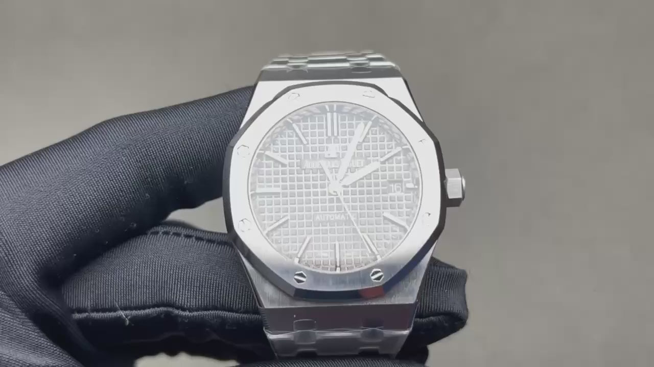 Audemars Piguet Royal Oak 37 mm, Gray Ref. 15450ST.OO.1256ST.02