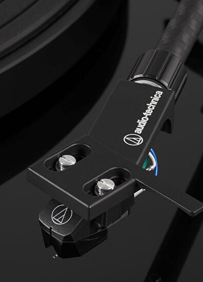 Audio Technica AT-LPW50PB High-Gloss Black Pikap