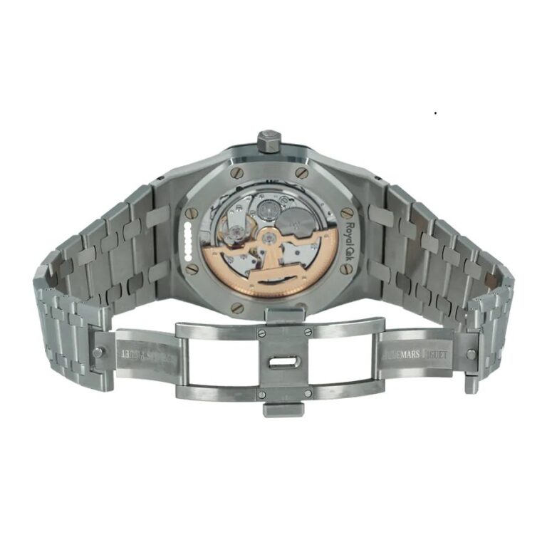 Audemars Piguet Royal Oak Selfwinding 39 mm, Blue Ref. 15202ST.OO.1240ST.01