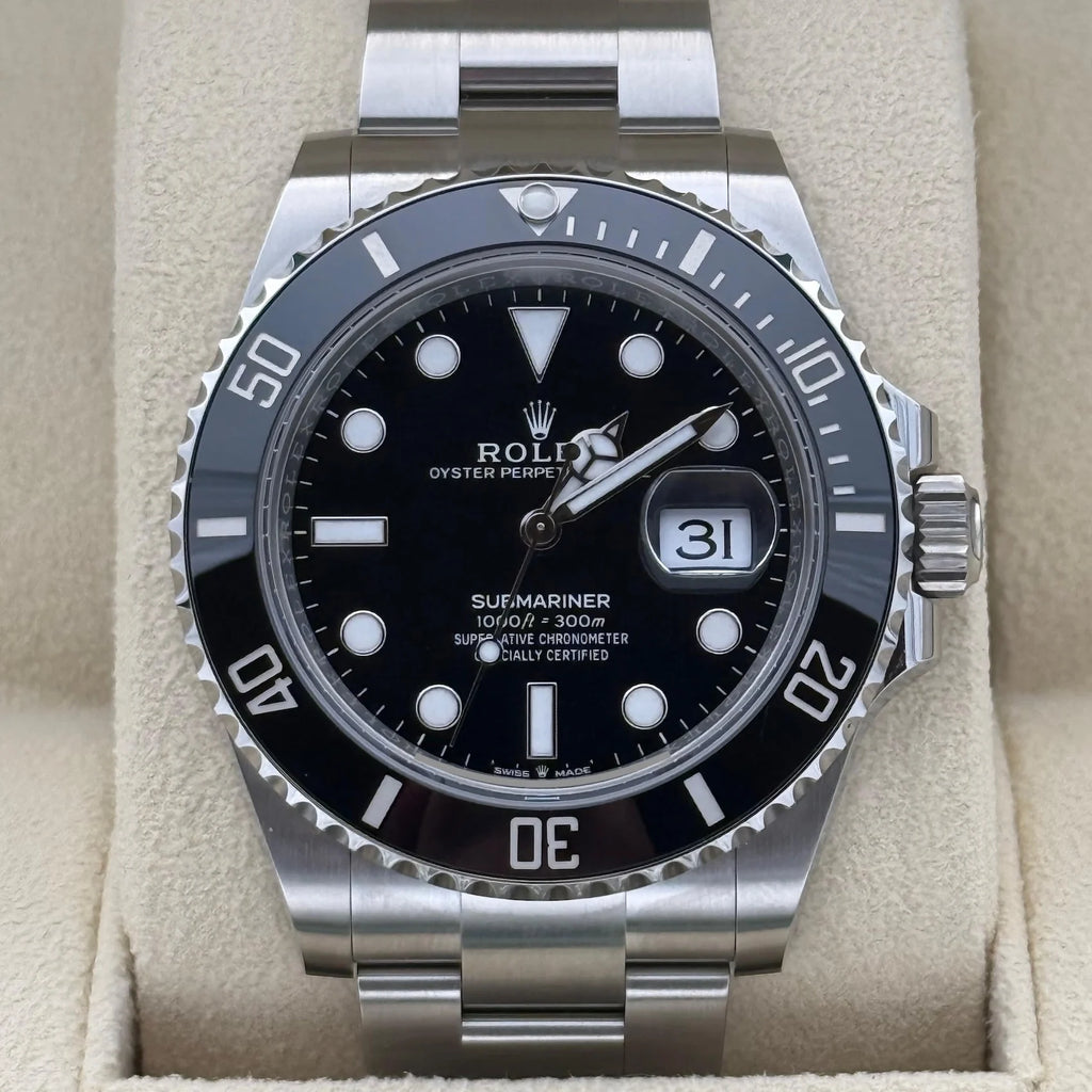 Superclone Rolex Submariner Black Dial 126610LN