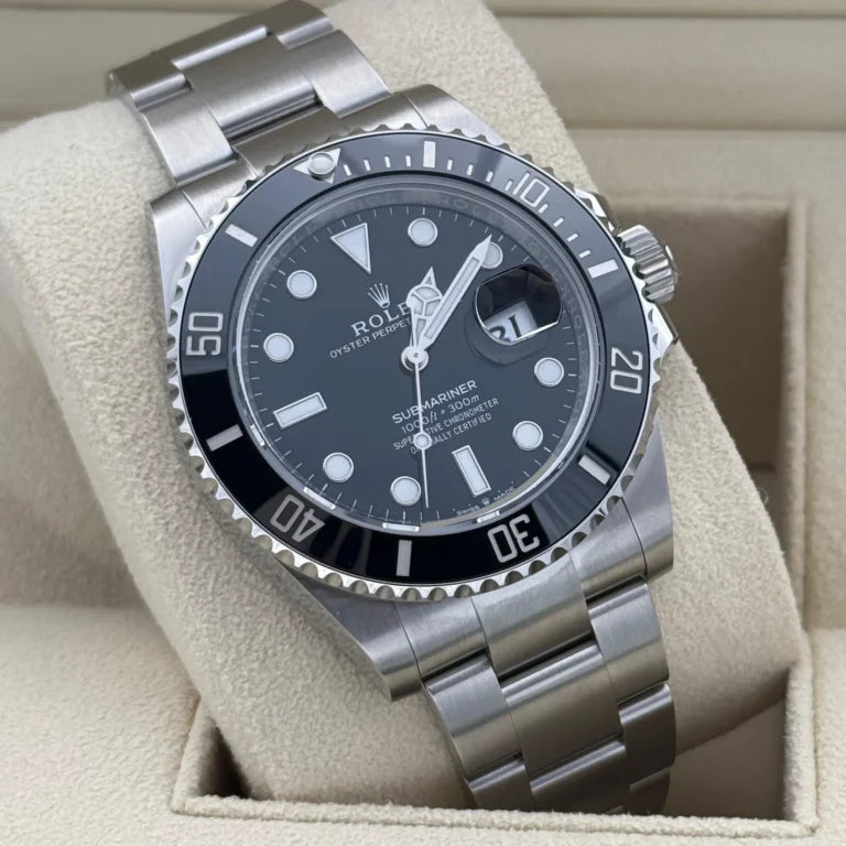 Superclone Rolex Submariner Black Dial 126610LN
