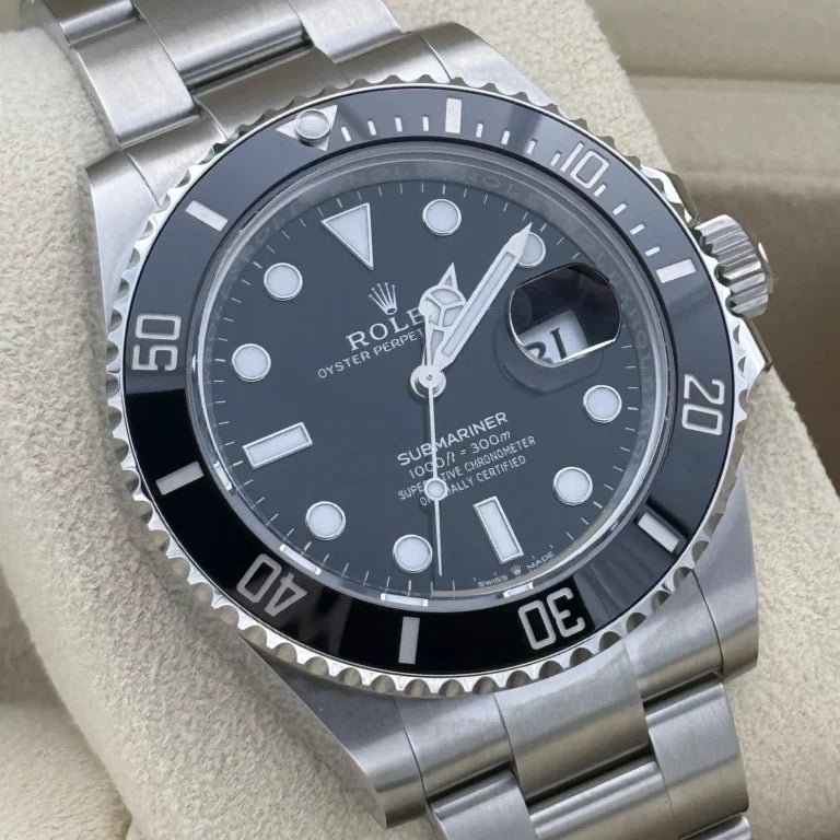 Superclone Rolex Submariner Black Dial 126610LN
